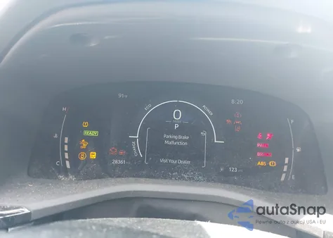 2025 Toyota Camry Le from USA, damaged, VIN 4T1DAACK4SU038310